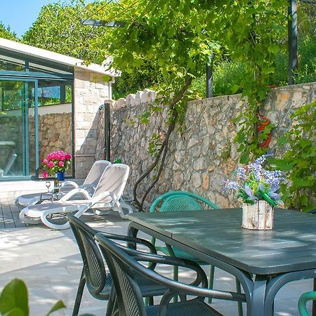 Villa Old Stone House Mario Podgora Exterior foto