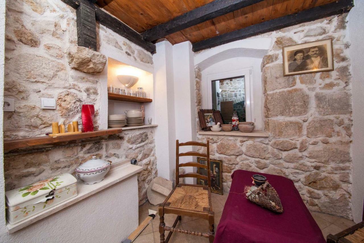 Villa Old Stone House Mario Podgora Exterior foto