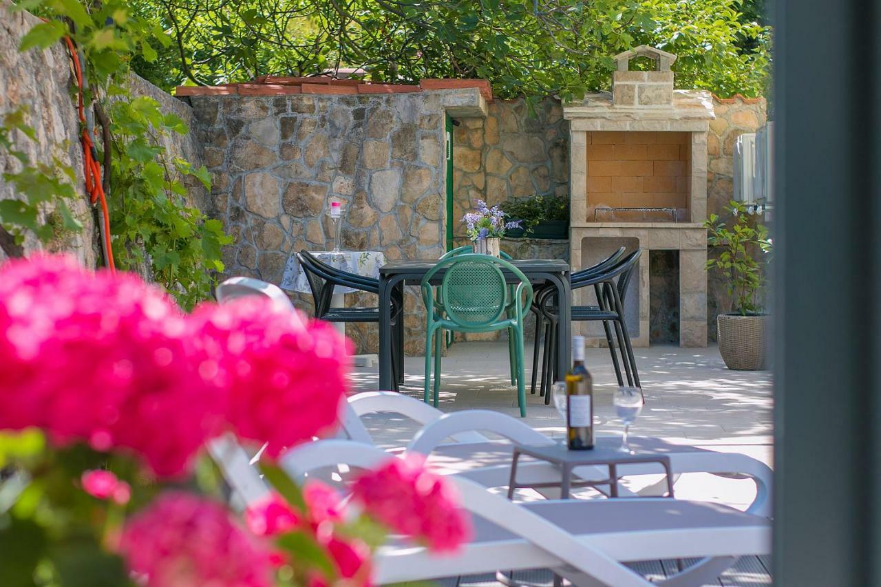 Villa Old Stone House Mario Podgora Exterior foto